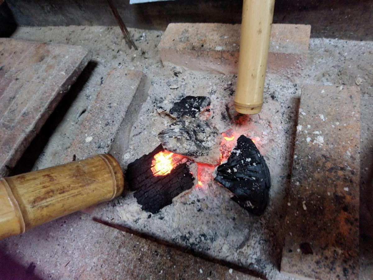 Experiencing Traditional Life Style Inn Kajiya Iya Romantei Мийоши Екстериор снимка