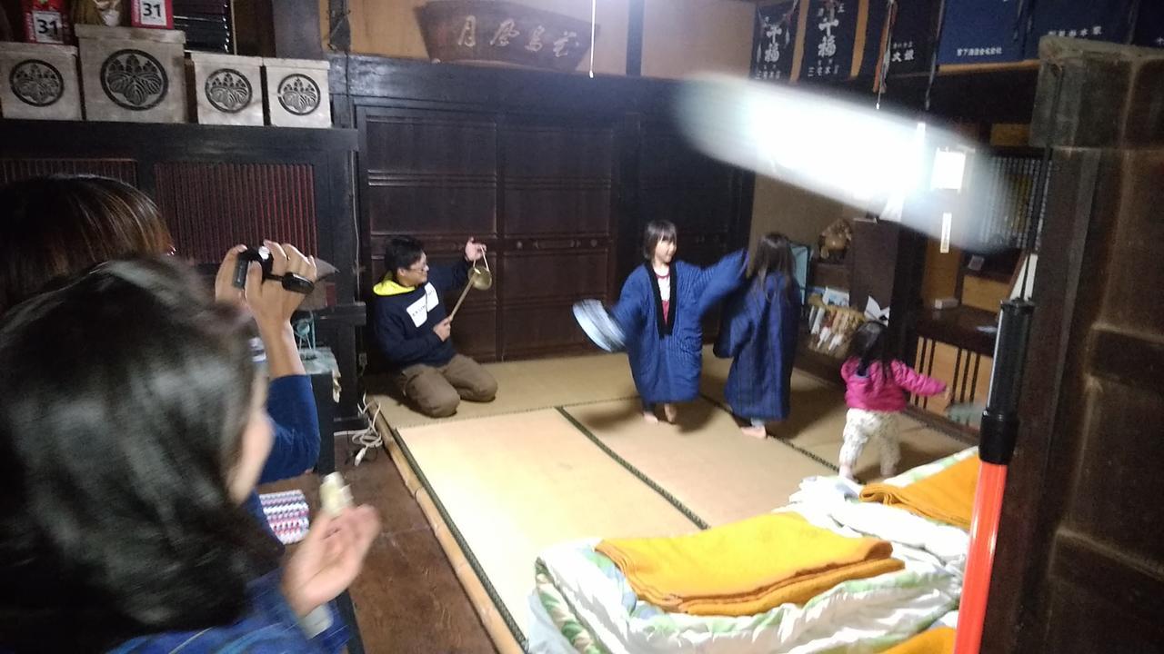 Experiencing Traditional Life Style Inn Kajiya Iya Romantei Мийоши Екстериор снимка